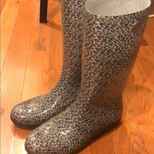 UGG rain boots